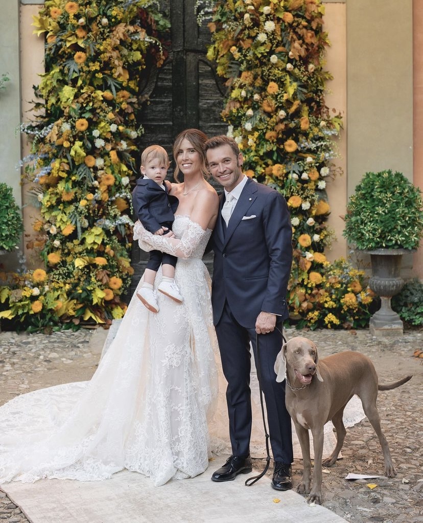 Παντρεύτηκε η αδερφή της Κιάρα Φεράνι σε κάστρο της Ιταλίας- Το ονειρεμένο νυφικό της Francesca