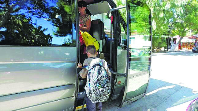 Πάτρα: Ξέχασαν νήπιο 4 ετών μέσα στο λεωφορείο