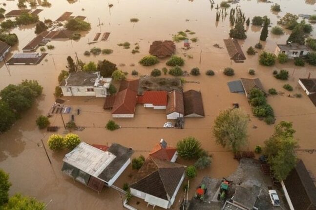 Θεσσαλία - Πλημμύρες: «Καμπανάκι» για ασθένειες και μολύνσεις