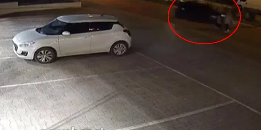 Βίντεο Ντοκουμέντο:Τα δευτερόλεπτα πριν το θανατηφόρο τροχαίο στο Πόρτο Ράφτη – Ο οδηγός προσπάθησε να αποφύγει γυναίκα με παιδί