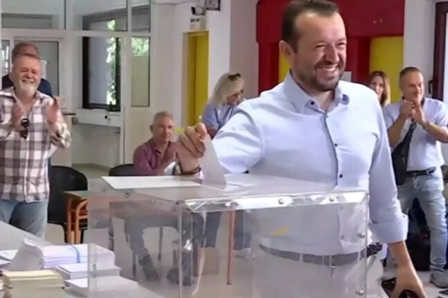 Εκλογές ΣΥΡΙΖΑ: Ψήφισε ο Νίκος Παππάς - «Ψηφίζουμε ποιος θα αναμετρηθεί με τη δεξιά του Μητσοτάκη»
