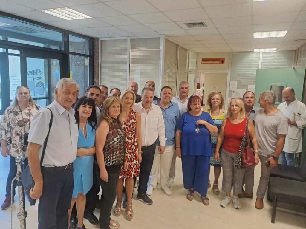 Κώστας Σβόλης: Επίσκεψη στο Κέντρο Υγείας Αγίου Αλεξίου στην Πάτρα - ΦΩΤΟ