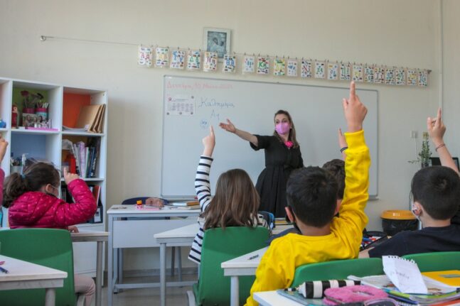 Σχολεία: Η εγκύκλιος του Υπουργείου Παιδείας για την επιστροφή μαθητών και εκπαιδευτικών με «φόντο» κορονοϊό και γρίπη