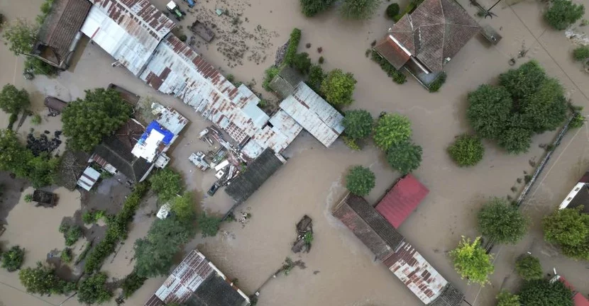 Κακοκαιρία: Οι πλημμύρες μπορούν να προκαλέσουν προβλήματα υγείας