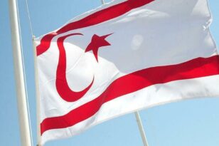 Αλίγεφ: Η σημαία της «Τουρκικής Δημοκρατίας της Βόρειας Κύπρου» θα κυματίζει σε εκδηλώσεις στο Αζερμπαϊτζάν