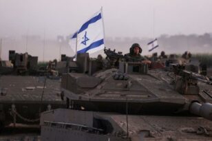 Το 49% των Ισραηλινών θέλει να καθυστερήσει η χερσαία επίθεση στη Γάζα