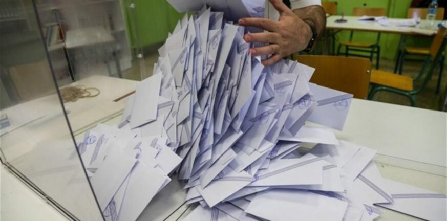 Αυτοδιοικητικές εκλογές 2023: Τα πρώτα αποτελέσματα στην Περιφέρεια Πελοποννήσου - Ποιος προηγείται