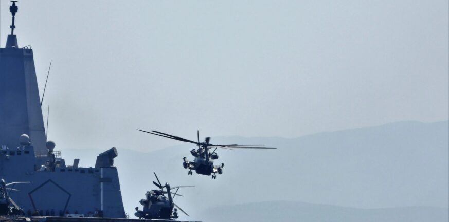 Πόλεμος στο Ισραήλ: Πολεμικά πλοία και ελικόπτερα στέλνει η Βρετανία στην Ανατολική Μεσόγειο