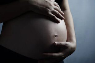 Κρήτη: 14χρονη έμεινε έγκυος από τον 16χρονο αδελφό της