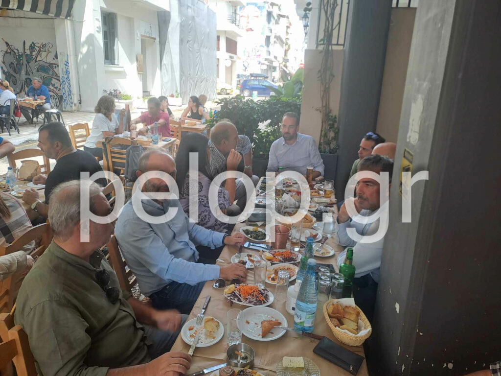 Πάτρα: Χαλαρή συνάντηση του Νεκτάριου Φαρμάκη με εκπροσώπους των μέσων ενημέρωσης