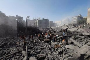 Γάζα: 15 νεκροί από ισραηλινό βομβαρδισμό στον προσφυγικό καταυλισμό Μπουρέιτζ - ΒΙΝΤΕΟ