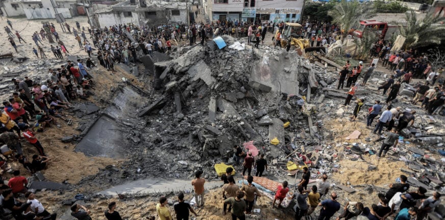 Τουλάχιστον 1.799 οι νεκροί Παλαιστίνιοι από ισραηλινούς βομβαρδισμούς στη Λωρίδα της Γάζας - ΒΙΝΤΕΟ