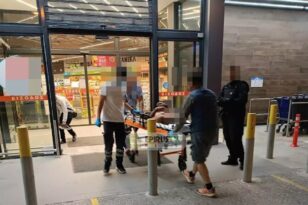 Γιάννενα: Μαχαίρωσαν άνδρα έξω από σούπερ μάρκετ - Τι συνέβη