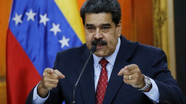 Βενεζουέλα: Ο Μαδούρο σχεδιάζει επικείμενη εισβολή στη Γουϊάνα