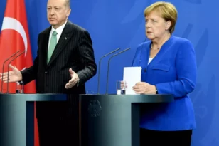 Άνγκελα Μέρκελ για Ερντογάν: Έλεγα εγώ είμαι «η καγκελάριος όλων των Γερμανών»