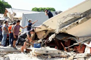 ΒΙΝΤΕΟ η στιγμή που καταρρέει οροφή εκκλησίας την ώρα λειτουργίας στο Μεξικό – Στους 7 οι νεκροί