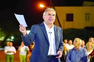 Δήμος Ερυμάνθου: Οι 11 δημοτικοί σύμβουλοι Μπαρή και οι 8 Κανελλόπουλου