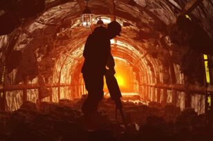 Τουλάχιστον 16 νεκροί σε ορυχείο της ArcelorMittal στο Καζακστάν