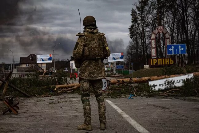 Εκατοντάδες κατάδικοι στην Ρωσία στρατολογούνται για να πολεμήσουν στην Ουκρανία – «Θυμίζει πρακτικές του Στάλιν»