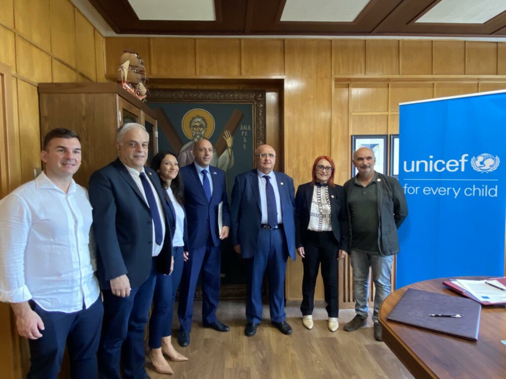 Συνεργασία UNICEF με το Πανεπιστήμιο Πατρών: Ιδρύεται το πρώτο Κέντρο στην Ελλάδα για τα δικαιώματα του παιδιού