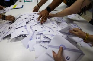Αυτοδιοικητικές εκλογές 2023 - Θεσσαλονίκη: Συνελήφθησαν δύο υποψήφιοι γιατί μοίραζαν ψηφοδέλτια