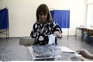 Εκλογές 2023 - Δήμος Αθηναίων: Ψήφισε η Κατερίνα Σακελλαροπούλου