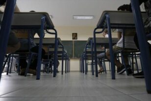 Αιτωλοακαρνανία: Ξύλο μεταξύ μαθητών σε σχολείο του Αγρινίου - Μία κοπέλα στο Καραμανδάνειο!