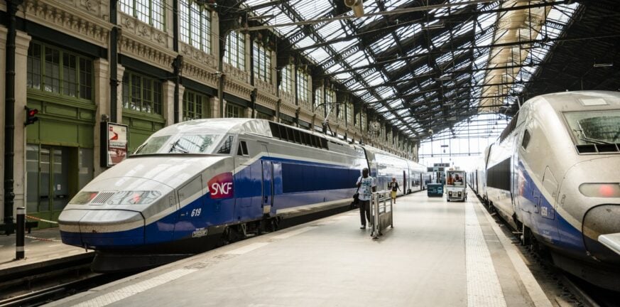 Γαλλία: Σοβαρά προβλήματα από απεργία στους σιδηρόδρομους