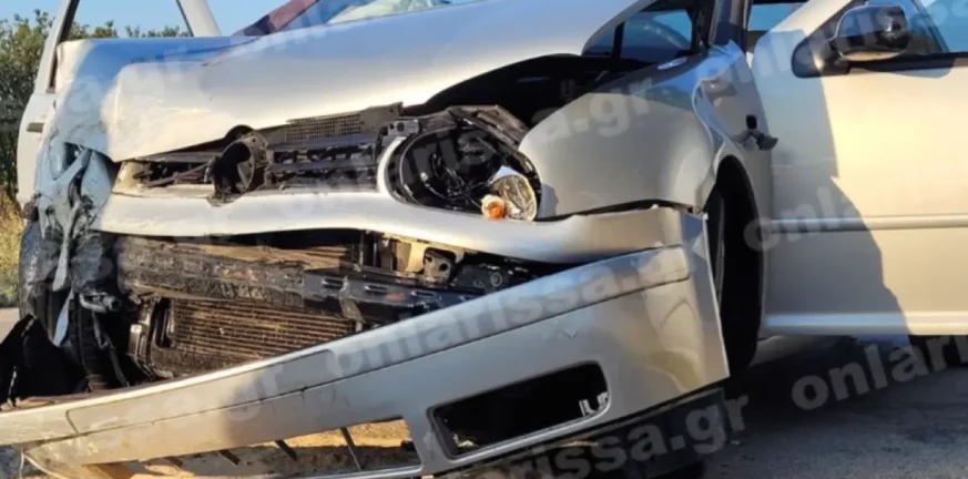 Τροχαίο-Σοκ με έναν τραυματία στη Λάρισα - Πώς έχασε ο οδηγός τον έλεγχο του αυτοκίνητο
