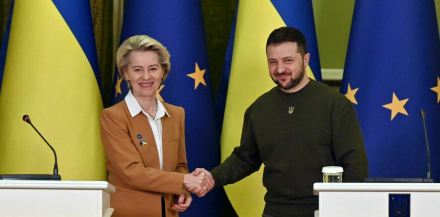 Politico: Μέσα στον Δεκέμβριο οι διαπραγματεύσεις για την είσοδο της Ουκρανίας στην ΕΕ