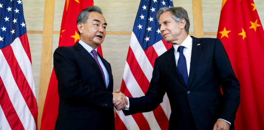 Κίνα: Ελπίζει να επανέλθουν «σε σωστό δρόμο» οι σχέσεις της με τις ΗΠΑ