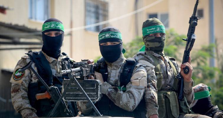 Χαμάς: Διοικητής εμποδίζει την απομάκρυνση αμάχων - Κρατάει ομήρους περίπου 1.000 πολίτες