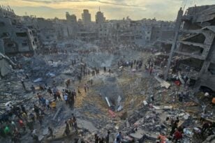 Το Ισραήλ επιβεβαίωσε τα χτυπήματα στη Τζαμπαλίγια - Εικόνες καταστροφής