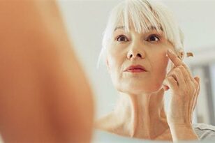 Επιδερμίδα και εμμηνόπαυση: Πώς να διατηρήσετε την ελαστικότητα στο δέρμα σας 