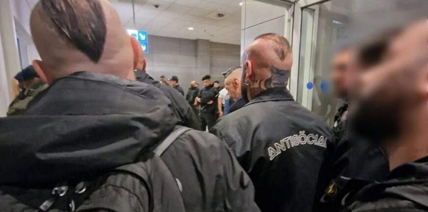 Συλλήψεις 21 ακροδεξιών Ιταλών στο αεροδρόμιο «Ελ. Βενιζέλος» - Απελαύνονται με συνοπτικές διαδικασίες