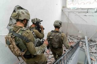 Ισραήλ: Ισχυρίζεται ότι ανακάλυψε μια από τις μεγαλύτερες αποθήκες όπλων στη Γάζα