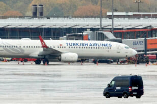 Παραδόθηκε ο 35χρονος Τούρκος που κρατούσε όμηρο το παιδί του στο αεροδρόμιο του Αμβούργου