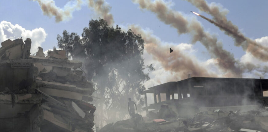 Χαμάς: Ισραηλινοί βομβαρδισμοί προκάλεσαν τον θάνατο 17.487 ανθρώπων