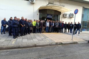 Πάτρα: Οι Αστυνομικοί διαμαρτυρήθηκαν στην 6η ΥΠΕ για τις διακομιδές κρατουμένων