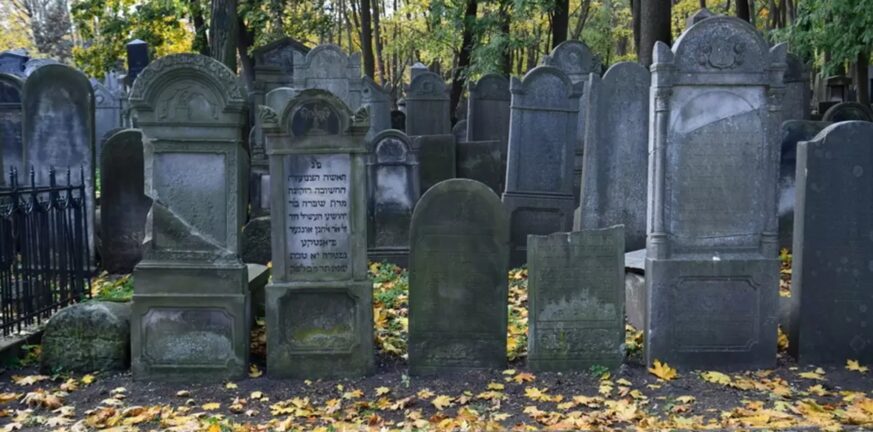 Βέλγιο: Βεβήλωσαν τουλάχιστον 85 τάφους στο εβραϊκό τμήμα νεκροταφείου – Χαρακτηρίζεται «αντισημιτική ενέργεια»