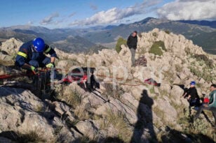 Επιχείρηση διάσωσης στην κορυφή του Ερυμάνθου – Χρειάστηκαν βοήθεια δύο άτομα