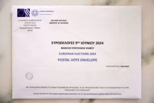 ΣΥΡΙΖΑ: Αντιδράσεις για την τροπολογία επέκτασης της επιστολικής ψήφου και στις εθνικές εκλογές