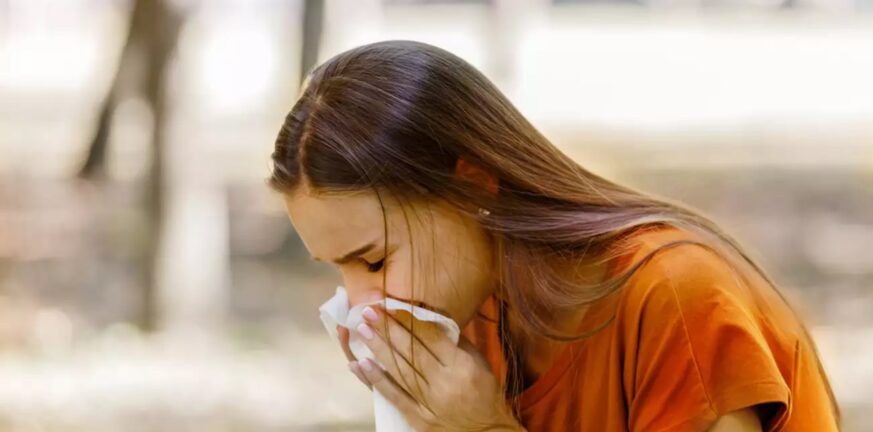 Αλλεργικό άσθμα: Ποια σημάδια «δείχνουν» να... μην τα προσπεράσετε 