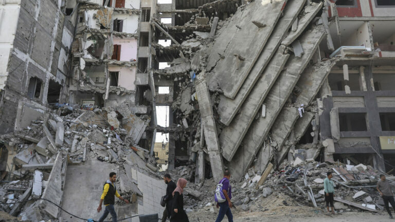 Λωρίδα της Γάζας: Να απομακρυνθούν εσπευσμένα οι άμαχοι από το 20% της πόλης Χαν Γιούνις διέταξε το Ισραήλ