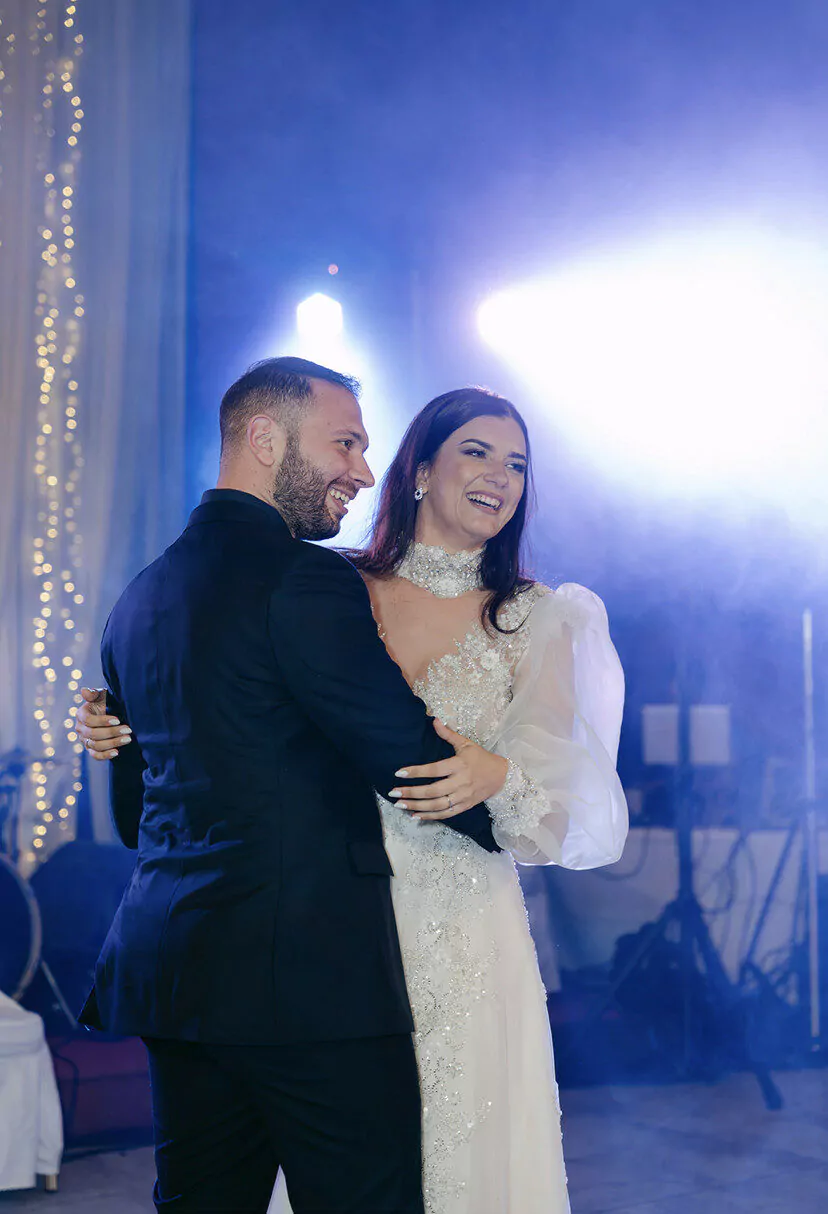 Ελενα Γεωργαντά-Δημήτρης Κασάπης: Ο γάμος της χρονιάς!