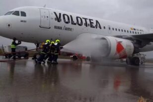 Σύγκρουση αεροσκαφών στο «Ελευθέριος Βενιζέλος» το σενάριο άσκησης της πυροσβεστικής – Βίντεο από το εικονικό ατύχημα
