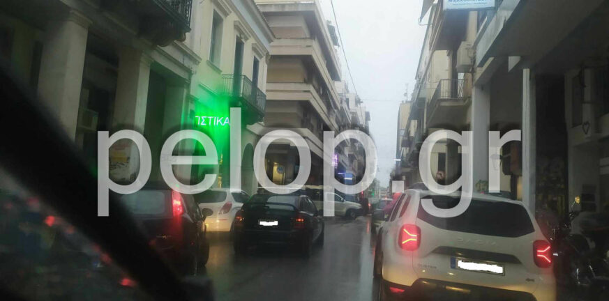Πάτρα: Κυκλοφοριακό κομφούζιο της πόλης λόγω βροχής ΦΩΤΟ
