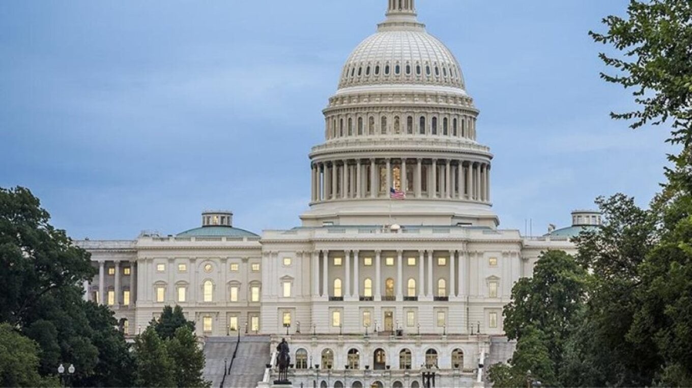 ΗΠΑ: Πυροβόλησαν άνδρες της Εθνοφρουράς κοντά στον Λευκό Οίκο, ΒΙΝΤΕΟ ΗΠΑ: Πυροβόλησαν άνδρες της Εθνοφρουράς κοντά στον Λευκό Οίκο, ΒΙΝΤΕΟ