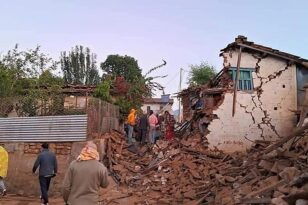 Σεισμός στο Νεπάλ: Στους 128 οι νεκροί – Φόβοι για αύξηση του τραγικού απολογισμού