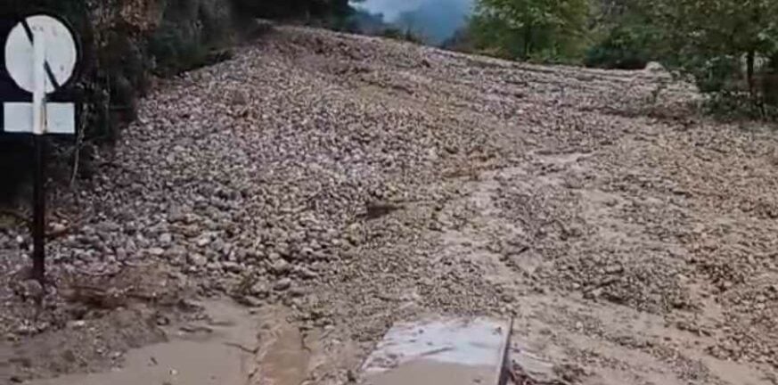 Επεσαν 16.000 κ. λάσπη στον Οδοντωτό - Κλιμάκιο του ΟΣΕ έκανε αυτοψία στη γραμμή του τρένου